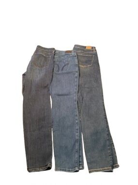 Women’s Jeans Bundle Size 12 Gap Hollister American Eagle Stretch Denim Lot of 3